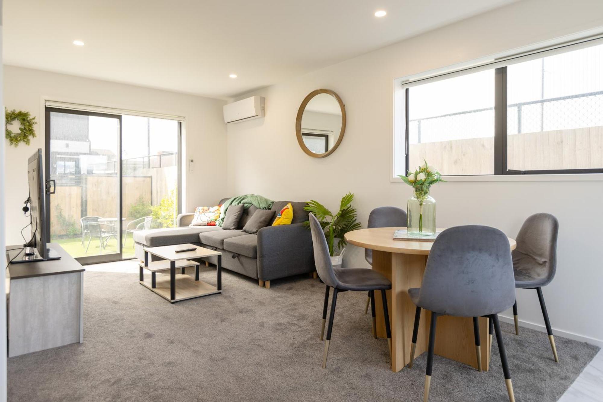 Luxury 2 Bedroom Townhouse By Hagley Park In Cbd Christchurch Extérieur photo