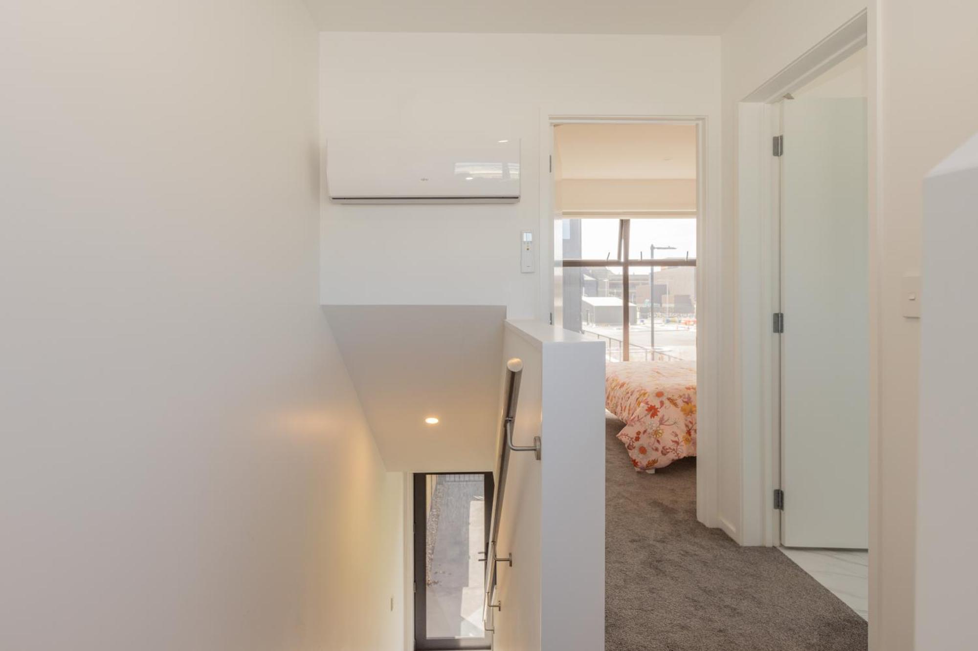 Luxury 2 Bedroom Townhouse By Hagley Park In Cbd Christchurch Extérieur photo