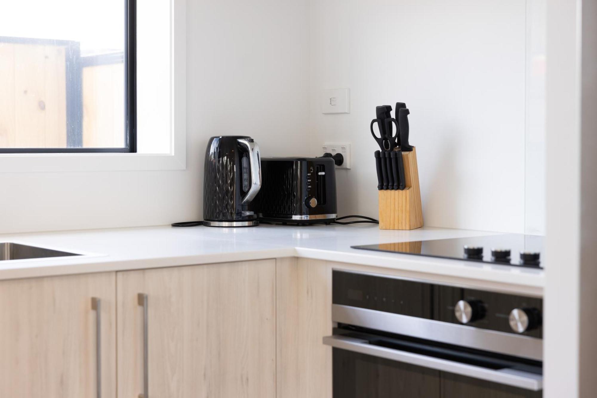 Luxury 2 Bedroom Townhouse By Hagley Park In Cbd Christchurch Extérieur photo