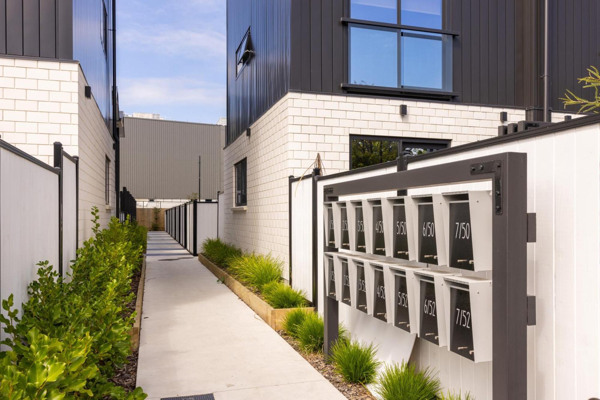 Luxury 2 Bedroom Townhouse By Hagley Park In Cbd Christchurch Extérieur photo